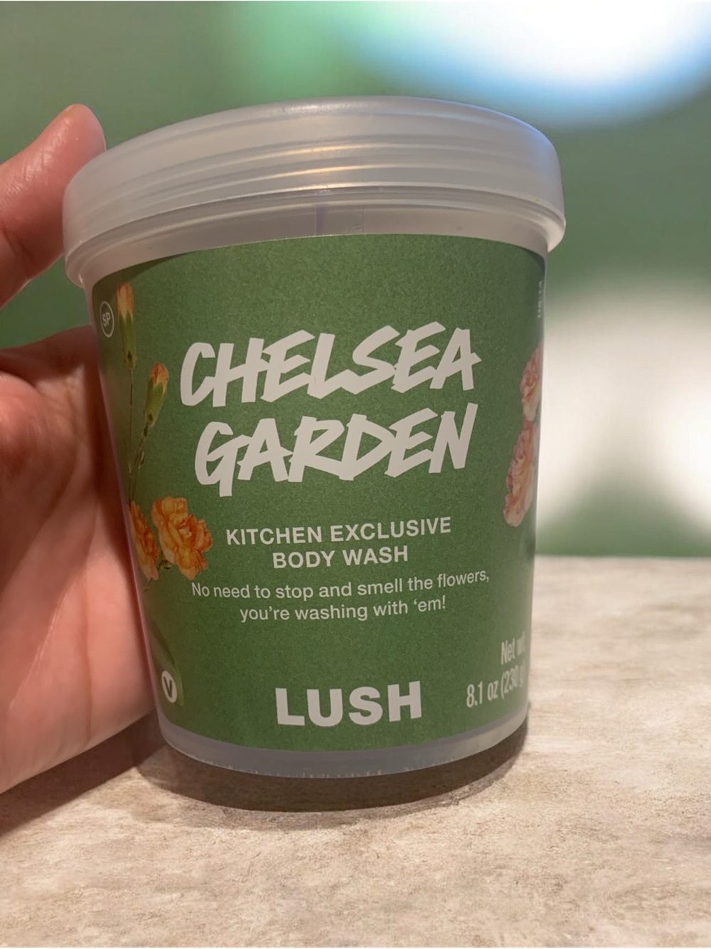 LUSH Chelsea Garden Body Wash Kitchen Exclusive 8.1 oz + 1 free surprise goodie